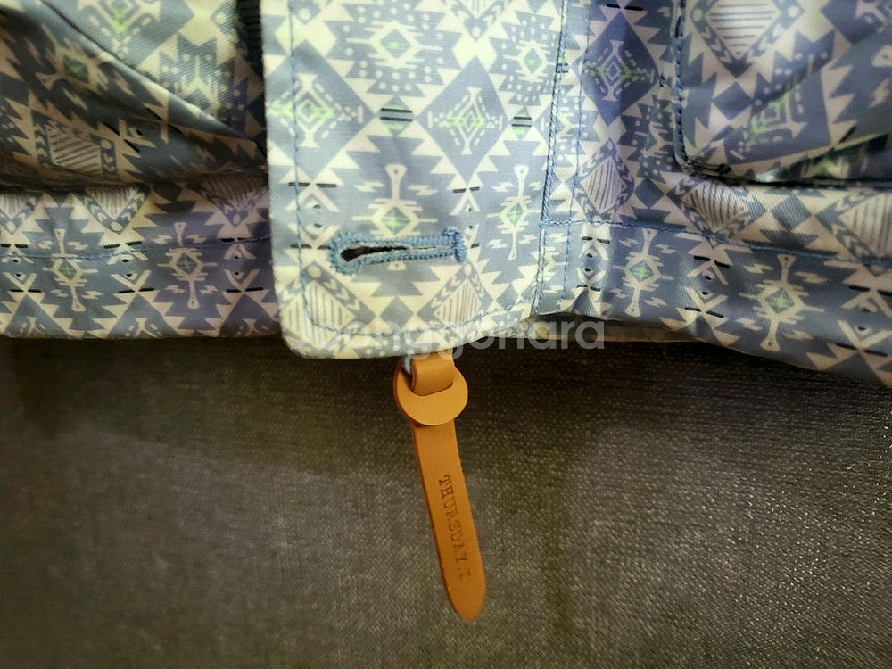 [미사용 새상품] -써스데이아일랜드 남자 후드자켓--3