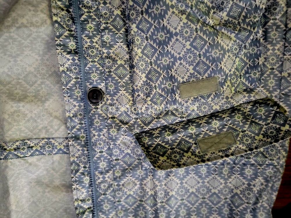 [미사용 새상품] -써스데이아일랜드 남자 후드자켓--9