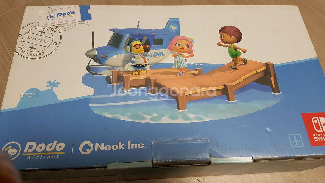 스위치 동물의숲 버전 독 스트랩 박스 팔아요. 본체는 없어요.사진과 상태같아요..--6