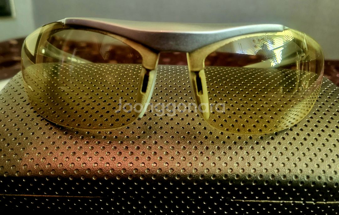 [미사용 새상품] 제로 RH+ 스포츠선글라스--5