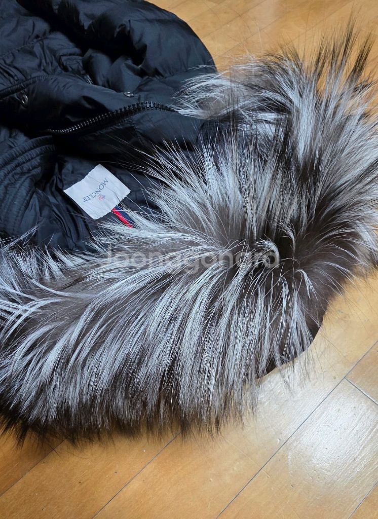 [0,새상품급]몽클레어 아프로티 실버폭스퍼 블랙--3