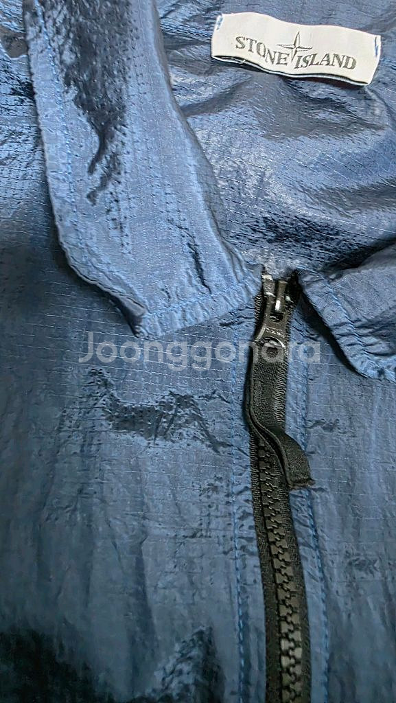 스톤아일랜드 나일론메탈 오버셔츠 M--3