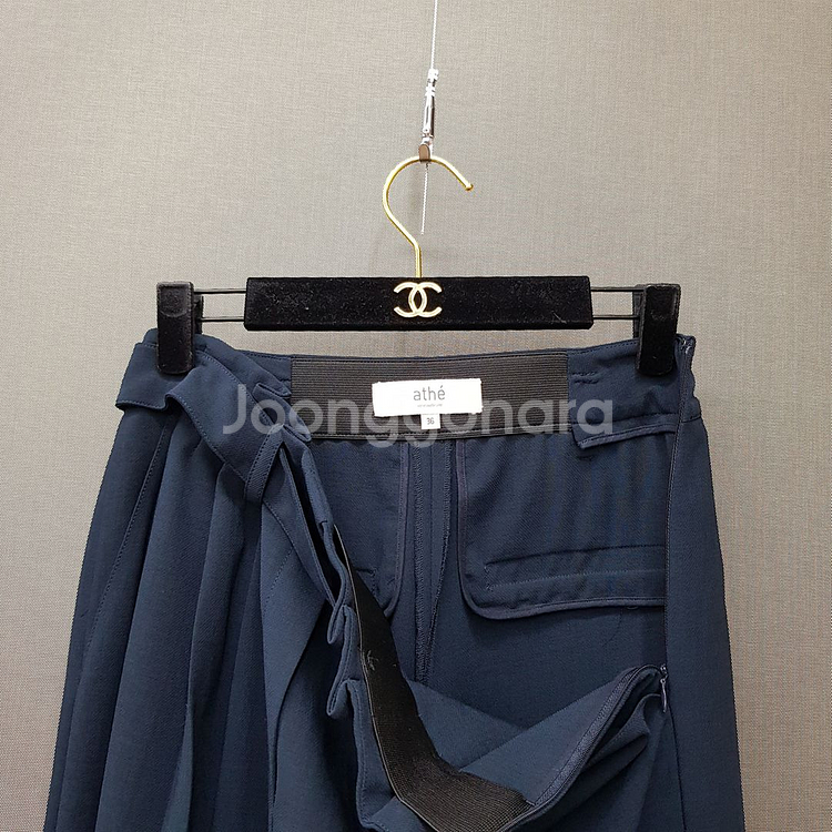 아떼바네사브루노 2022 와이드 팬츠 36사이즈--1