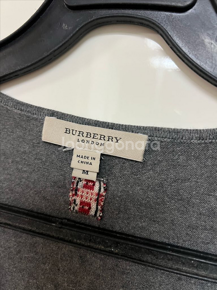 버버리 실크 캐시미어 울 브이넥 니트 그레이 긴팔 티셔츠 체크자수 포켓--6