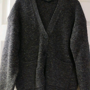 써스데이아일랜드 기본 가디건