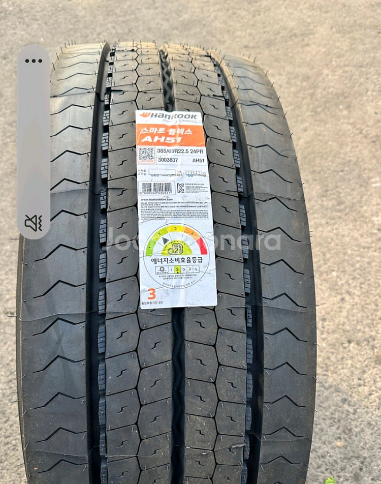 대형트럭 타이어 385 12r 싸게드려요--0