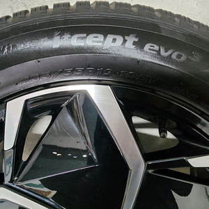 아이오닉5 19인치휠+한국타이어 윈터 아이셉트 EVO3