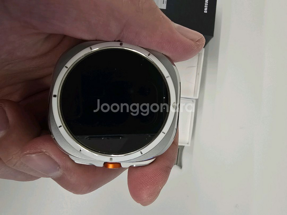 갤럭시워치 울트라 화이트 풀박스 S급 LTE 팝니다--1