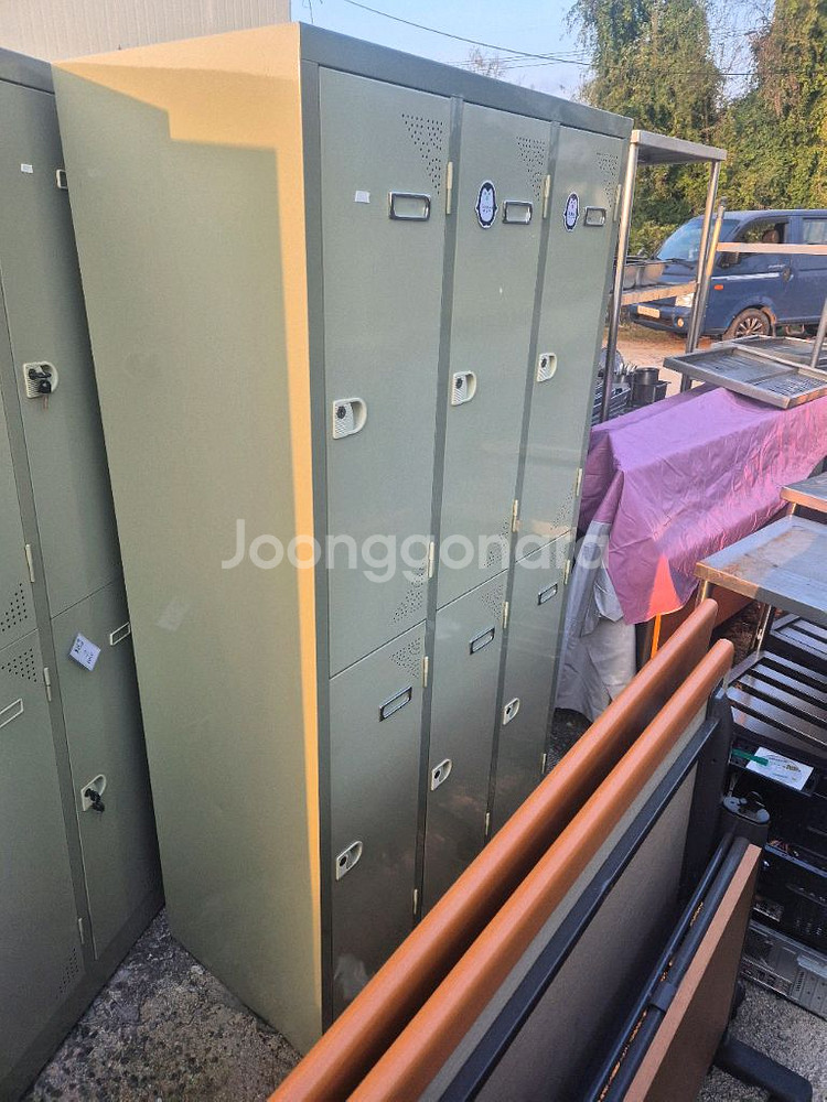 철재캐비넷 옷장 팝니다--0