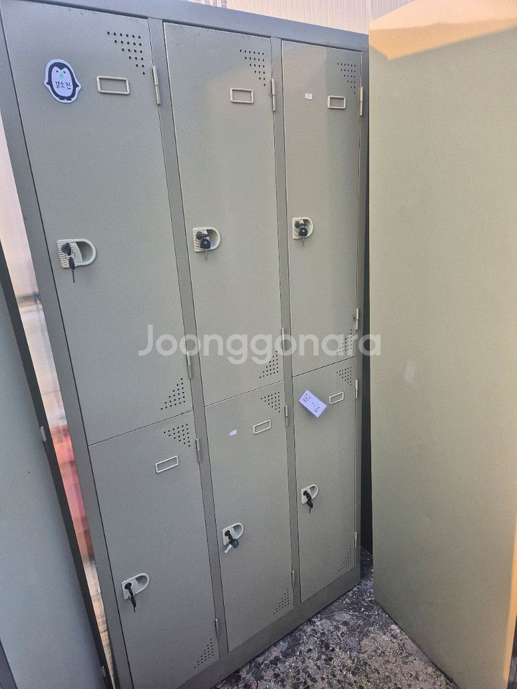 철재캐비넷 옷장 팝니다--1