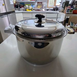 쉐프라인 곰솥 새제품