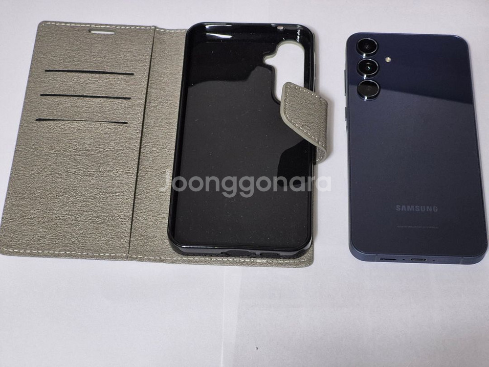 갤럭시 퀀텀5 S급 팝니다.--0