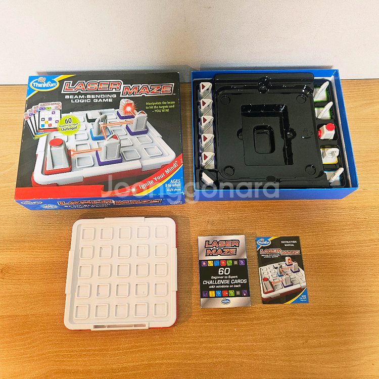레이저 메이즈 보드게임--1