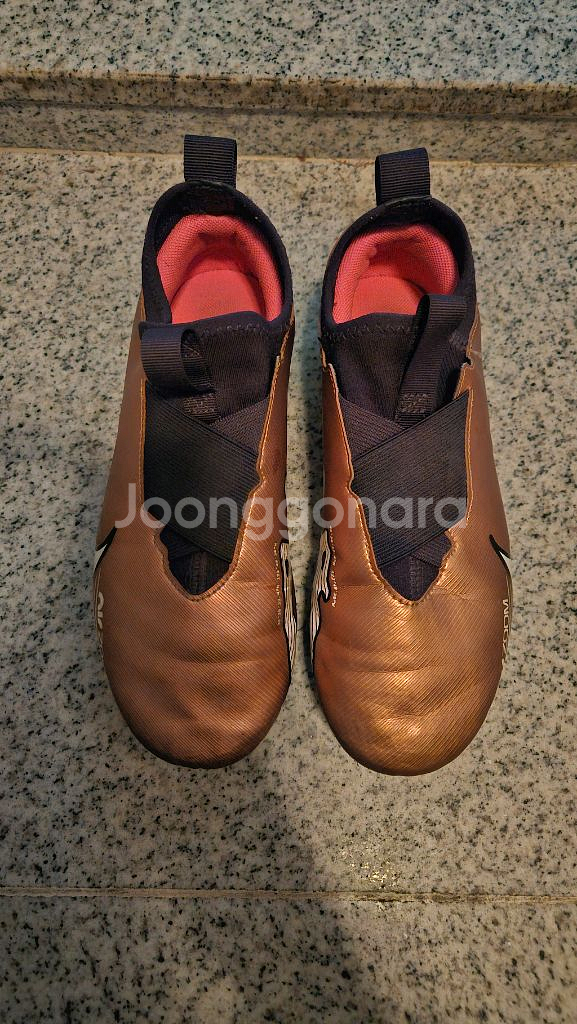 나이키 초등 머큐리얼.팬텀 축구화, 푸마 풋살화--0