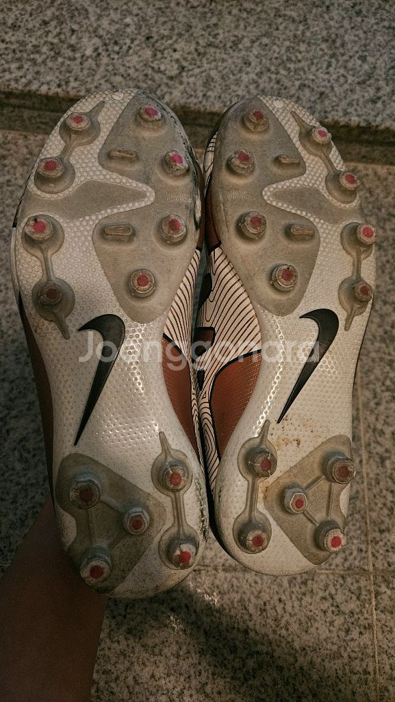 나이키 초등 머큐리얼.팬텀 축구화, 푸마 풋살화--2