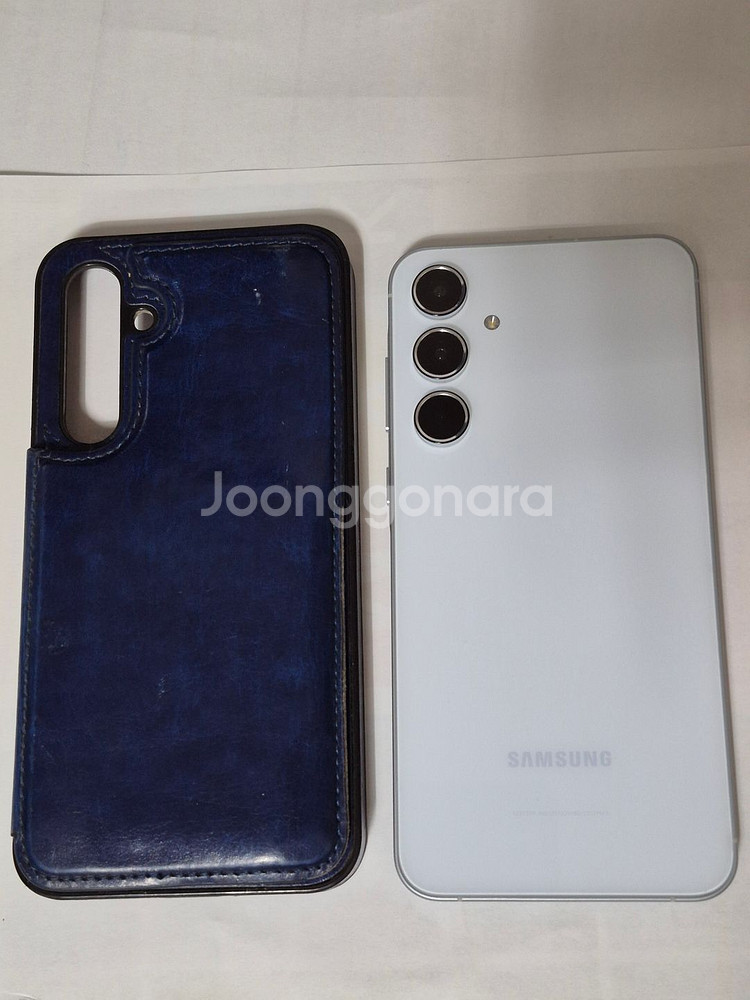 갤럭시 퀀텀5 팝니다. 26만원--0