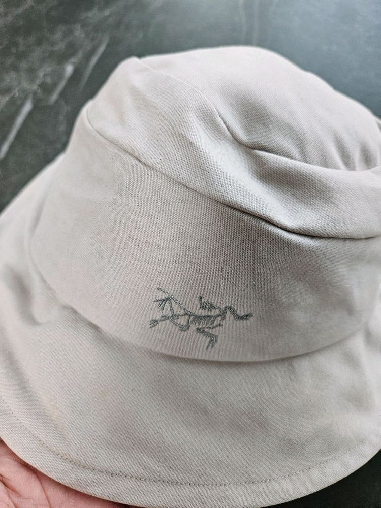 아크테릭스 버킷햇 베이지--3