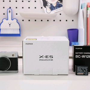 후지필름 X-E5 실버 바디