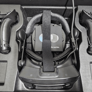 밸브 인덱스 HMD, 컨트롤러 (VR 헤드셋)