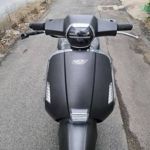 클래식한 스쿠터 야르스125