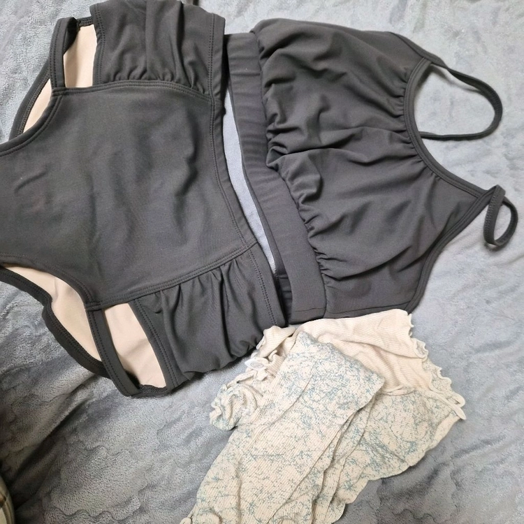 오르디오 폴웨어 S사이즈 반값택포 이미지