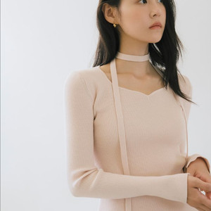 메비 메르시비앙 루미 니트 스킨핑크 컬러