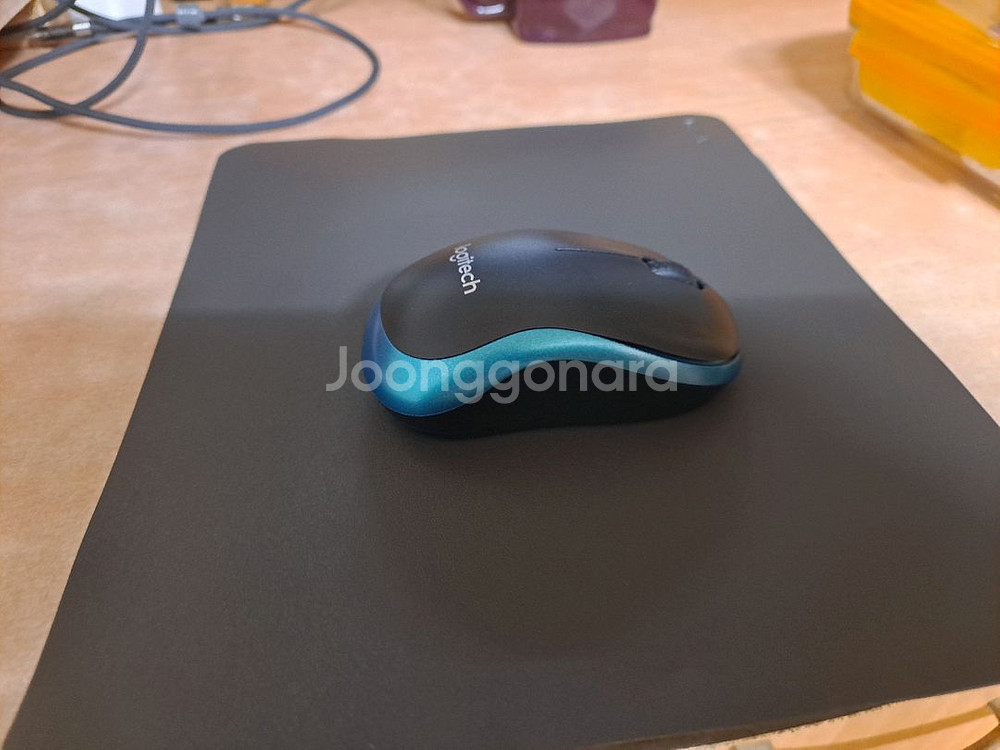 로지텍 무선마우스 마우스패드--2