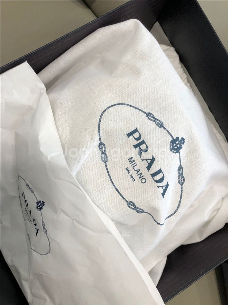 프라다 리나일론 볼캡--4