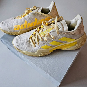 (새상품) 아디다스 테니스화 바리케이드 255