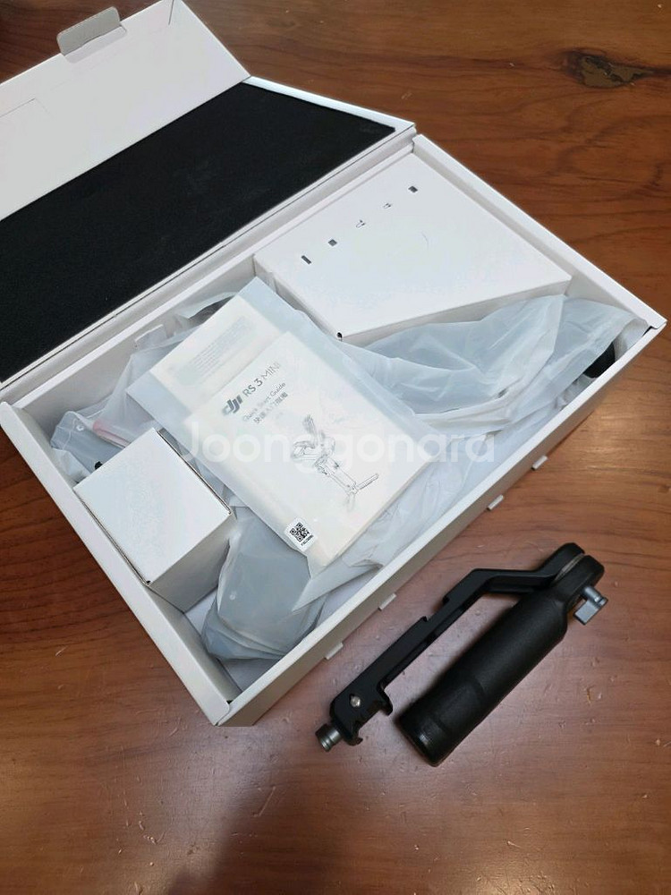 DJI RS3 mini (로닌3 미니) 팝니다.--0