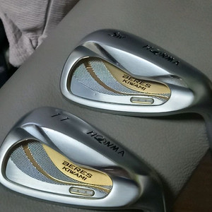 정품 혼마베레스 키와미III 2스타 11번웨지 판매해요