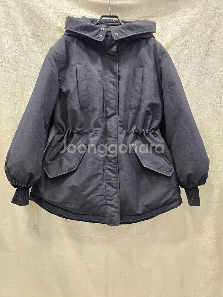 올리브데올리브 검정색 후드 다운패딩 점퍼 허리 스트링 S~M--0