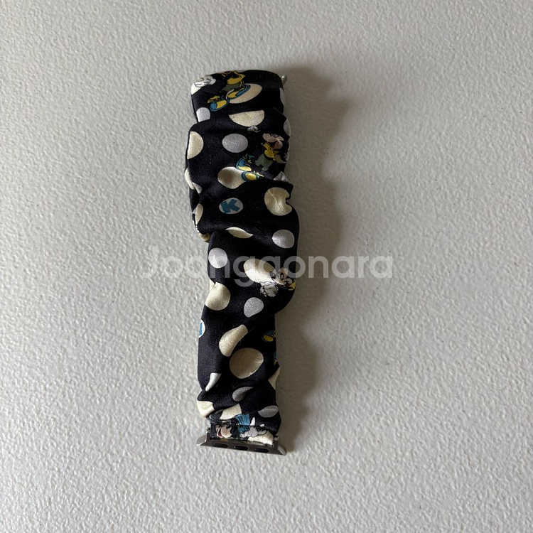 노빅딜 업사이클링 애플워치 스트랩(미키_도트네이비)--2