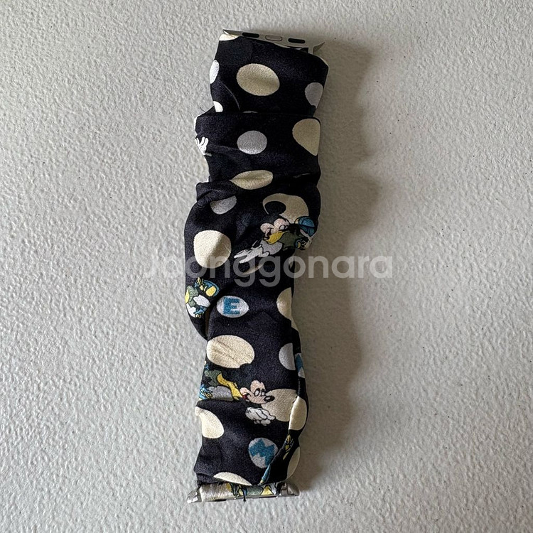 노빅딜 업사이클링 애플워치 스트랩(미키_도트네이비)--5