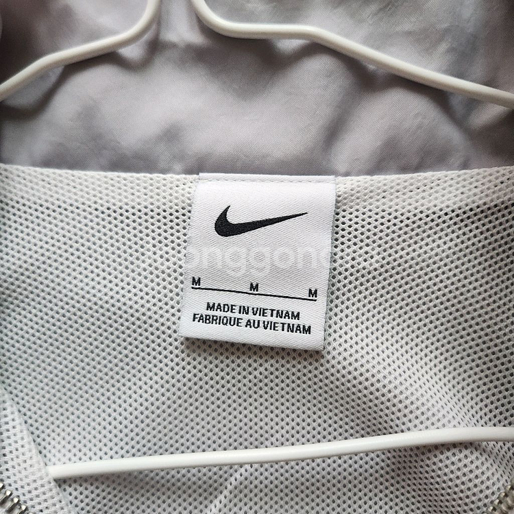 나이키 여성 바시티 우븐 재킷 M--1