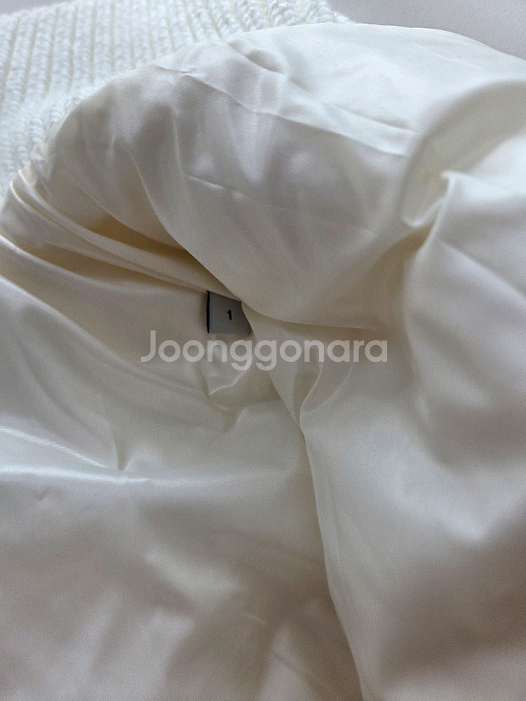 여성 몽클레어 트리콧 패딩 가디건(새상품)--3