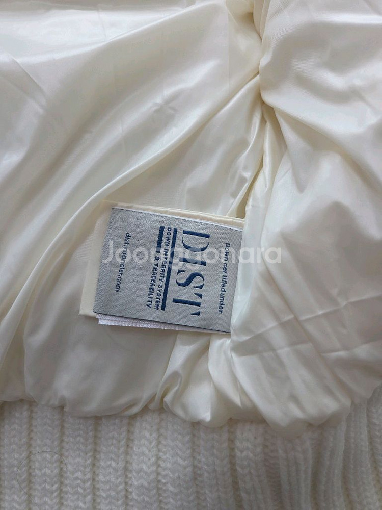 여성 몽클레어 트리콧 패딩 가디건(새상품)--4