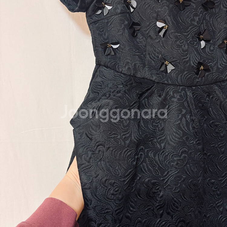 [미착용/55]맥퀸.St 자카드 숏슬리브 원피스(블랙)--3