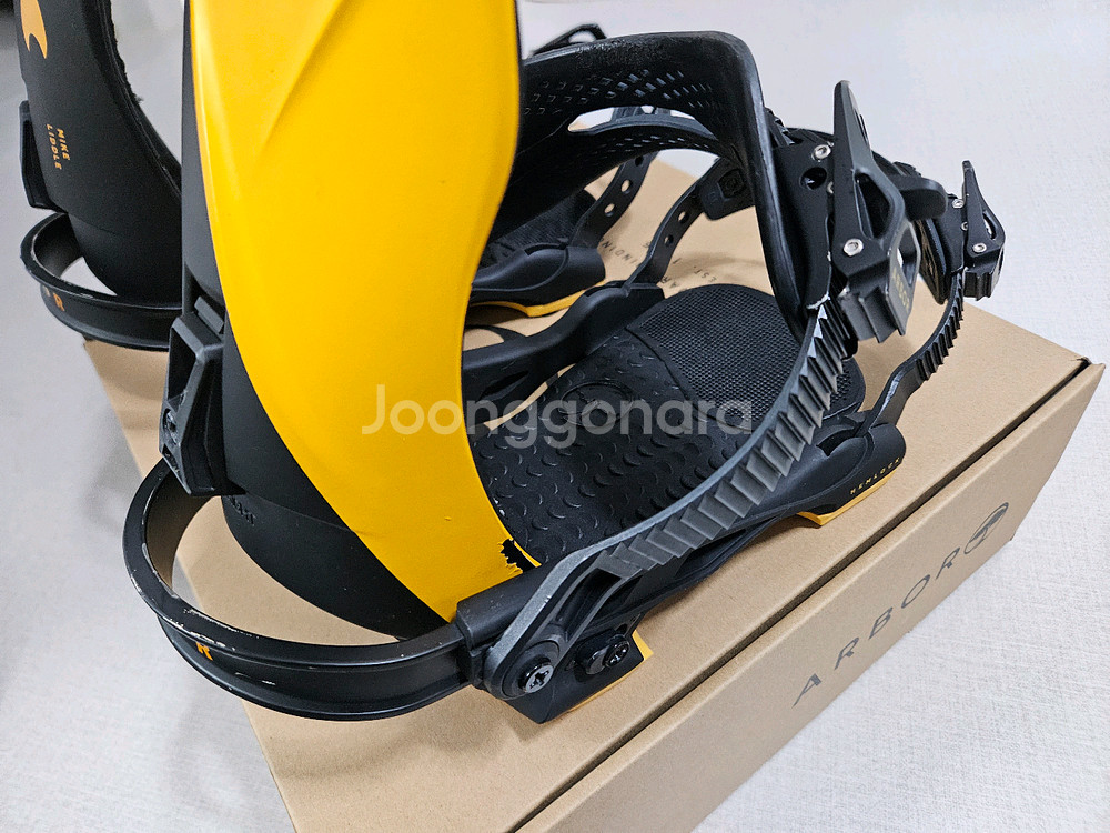 2425 아버 햄락 바인딩, 남자 바인딩--8