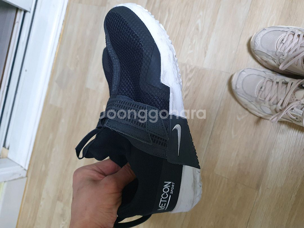 나이키 메트콘 헬스트레이닝화 260--0