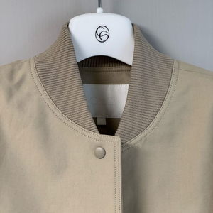 (F) ceeci 씨에씨 지윤미 봄버 자켓 베이지 한번 착용