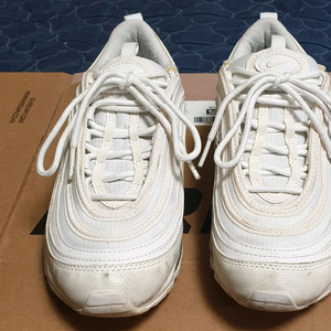 나이키 에어맥스97 메탈릭실버 화이트 (240)