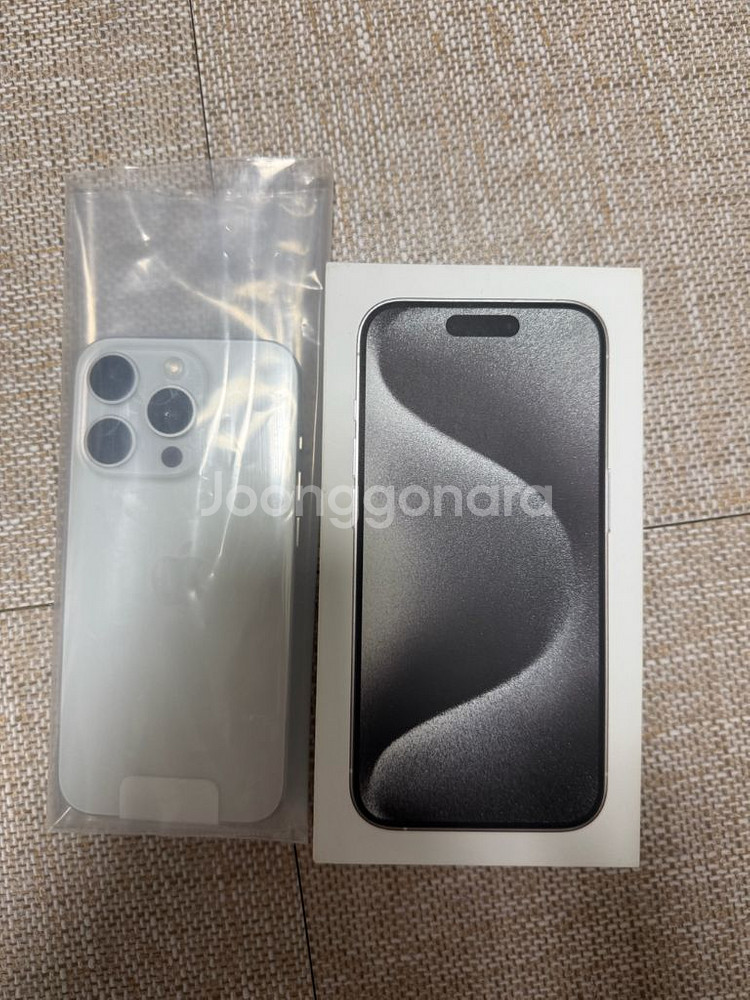 아이폰15 PRO(프로) 256 화이트 리퍼제품--0