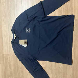 (정품)버버리 티 L 라지사이즈