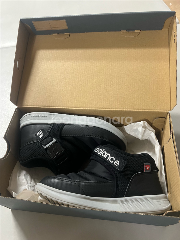 뉴발란스키즈 패딩 중목부츠 판매--3