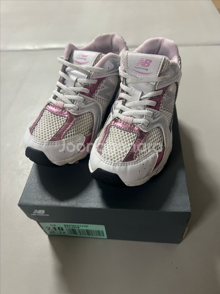 뉴발란스키즈 여아 운동화 판매--0