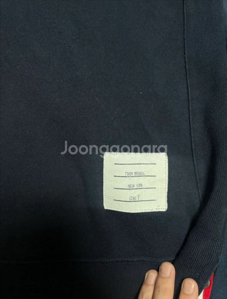 4바 스트라이프 맨투맨--2