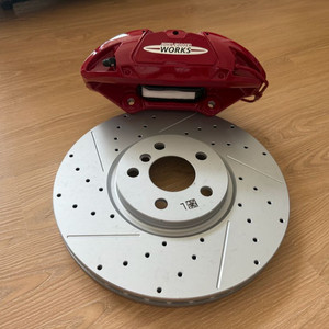 미니쿠퍼 F56 jcw 4p 브레이크 세트 팝니다.