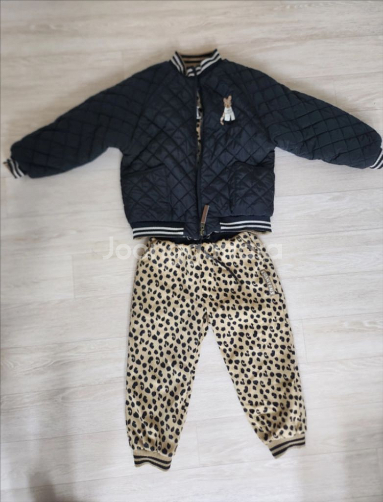 리미떼두두 리버리블 점퍼 상하 세트 라지 L--0