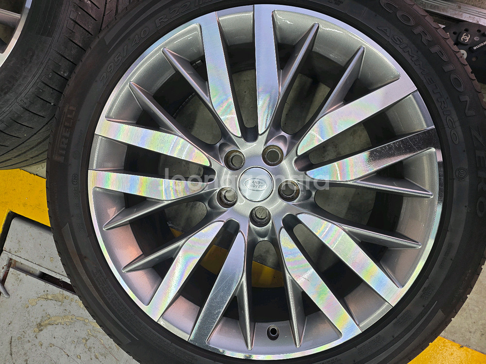 L494 레인지로버스포츠 svr 고성능 경량 22인치 휠타이어 세트--1